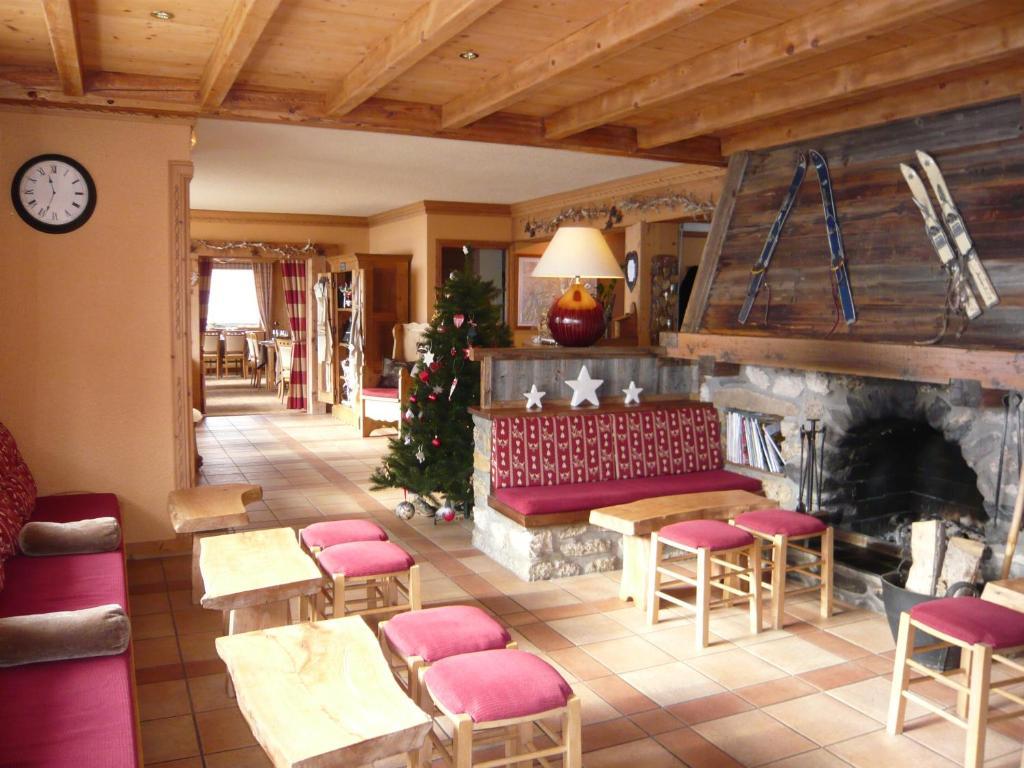 Le Caprice Des Neiges Hotel Crest-Voland Exterior photo